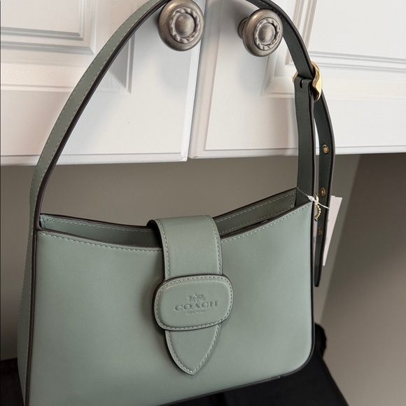 COACH New York Eliza Leather Shoulder Bag w/ Zipper Closure in Sage Green NWT - Picture 2 of 13
